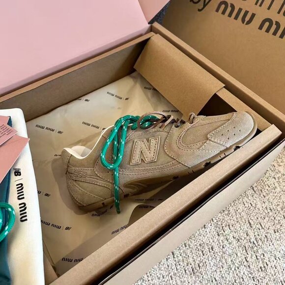 Miu Miu x New Balance 530 SL Sneakers - Picture 8 of 9